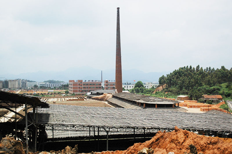  仲愷潼湖基地合成一場磚廠磚結構煙囪拆除項目